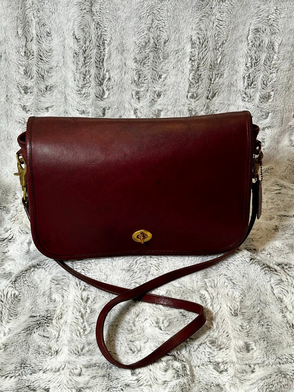 Vintage Coach Convertible Clutch 9635 Burgundy Leather NYC Crossbody